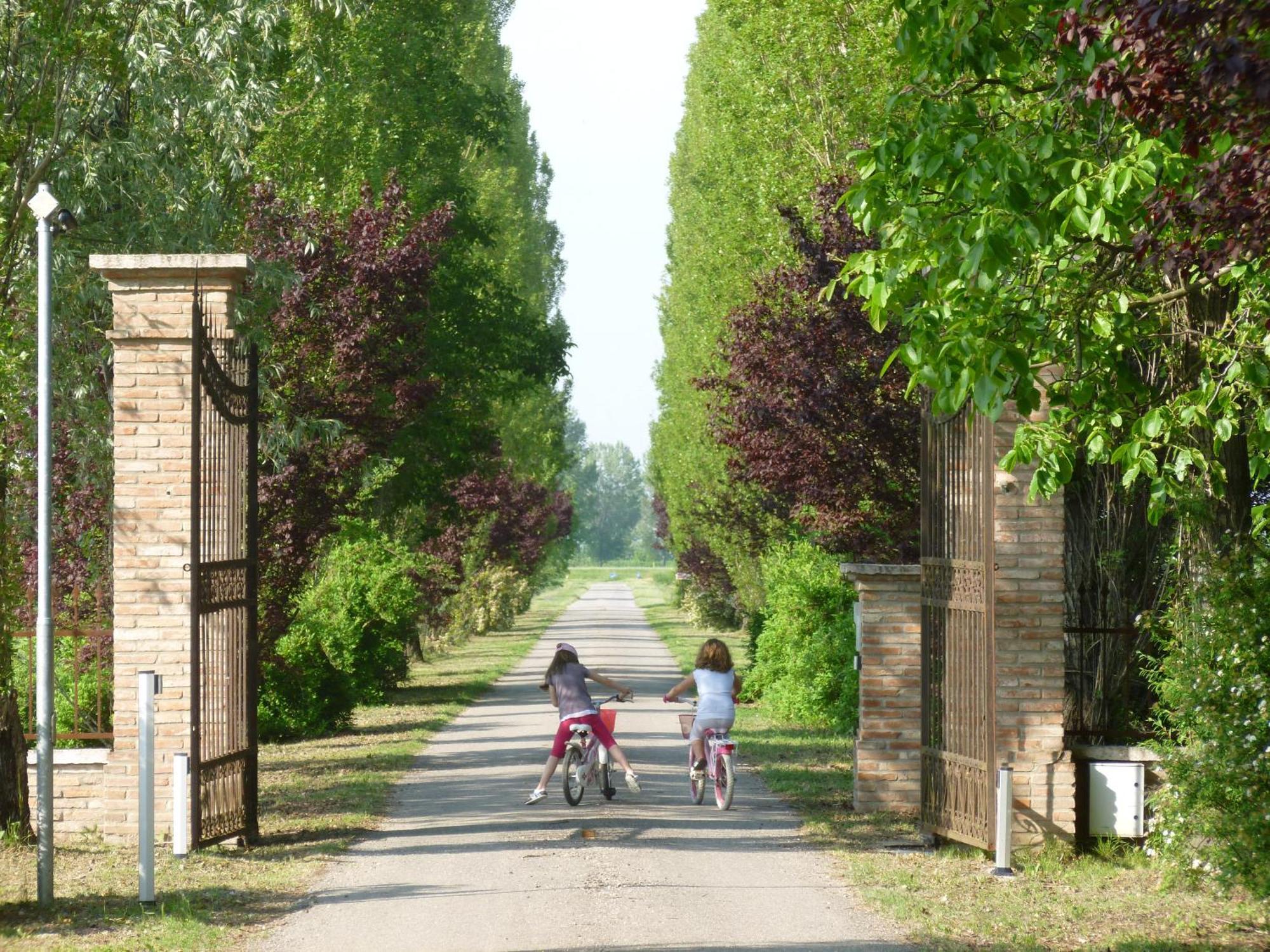 Agriturismo Corte Rocca San Giorgio di Mantua Exterior foto