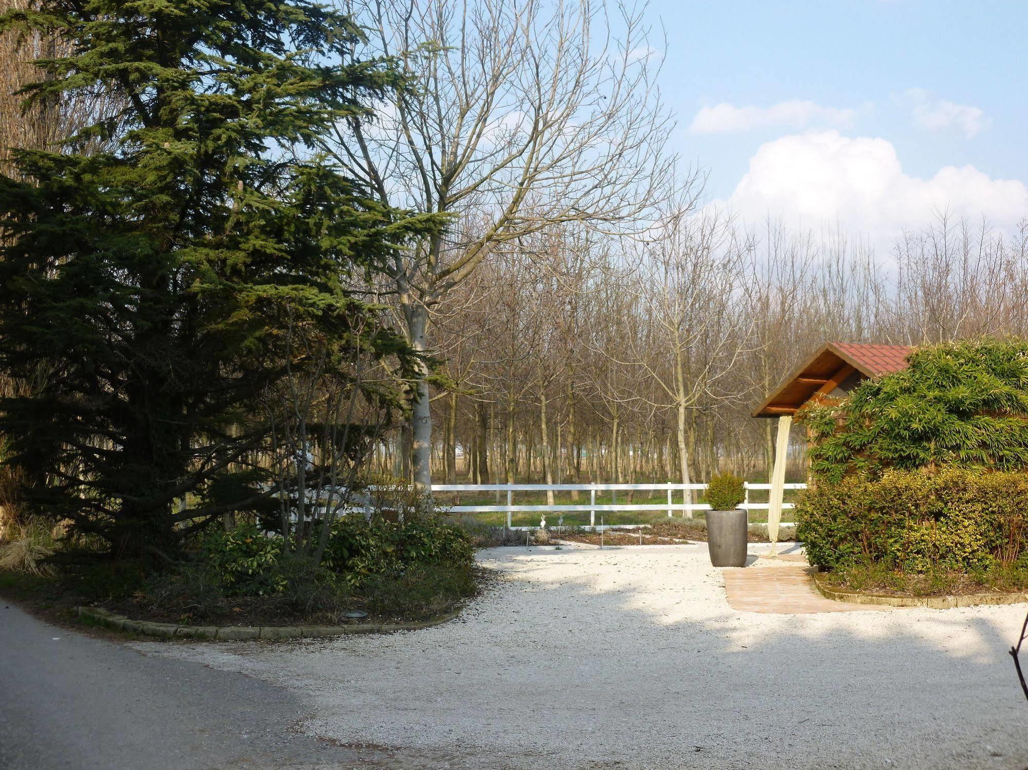 Agriturismo Corte Rocca San Giorgio di Mantua Exterior foto